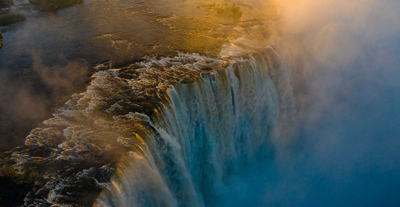 Victoria Falls water flow April 2020